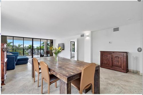 4a-2575 S Bayshore Dr, Miami, FL, 33133-4776 | Card Image