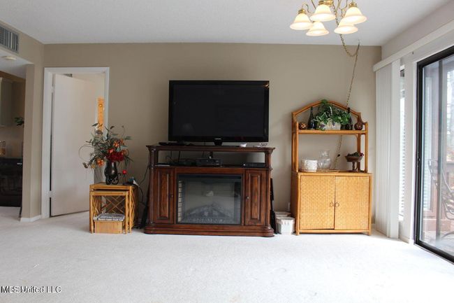 156 lanai 16 | Image 42