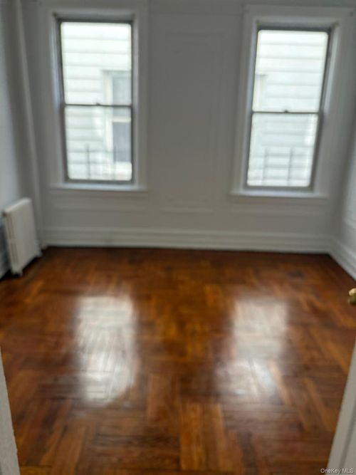 646 Commonwealth Avenue, New York, NY, 10473 | Card Image