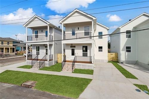 1905 N Robertson St, New Orleans, LA, 70116-1235 | Card Image