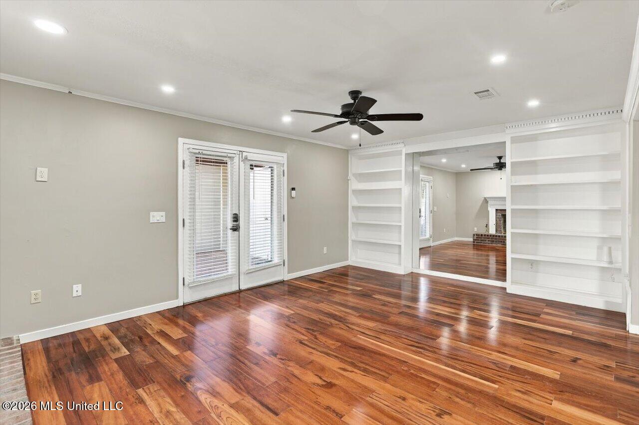 Residential in Jackson 5