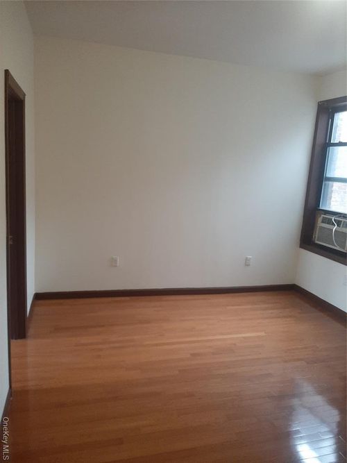 1110 Clarkson Ave, Brooklyn, NY, 11212-2744 | Card Image
