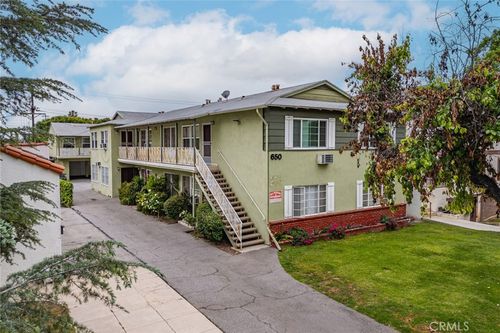 650 W Wilson, Glendale, CA, 91203 | Card Image
