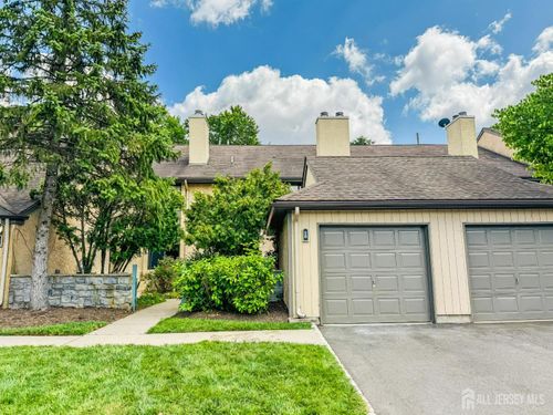 28 Ashford Dr, Plainsboro, NJ, 08536-3632 | Card Image