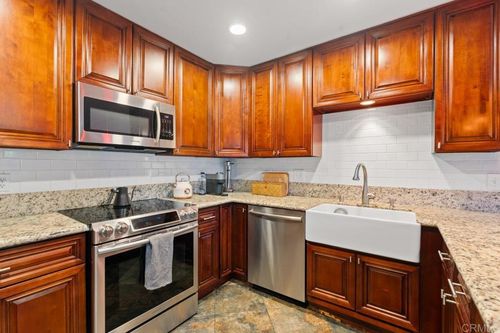 6960 Caminito Curva, San Diego, CA, 92119 | Card Image