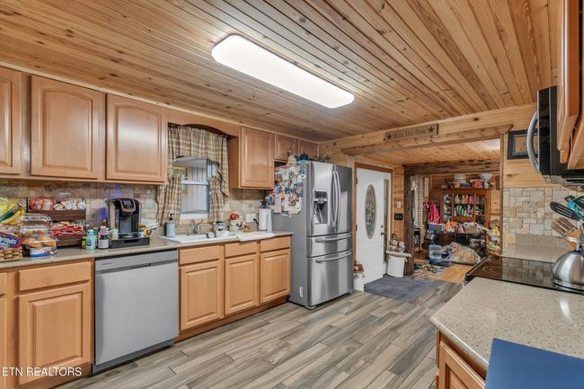 348 Cemetery Rd, House other with 4 bedrooms, 2 bathrooms and null parking in Pennington Gap VA | Image 37