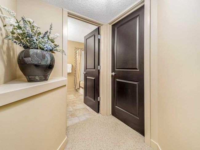 135 Grand River Boulevard W, Home with 4 bedrooms, 3 bathrooms and 4 parking in Lethbridge AB | Image 15