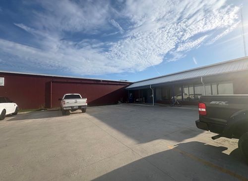 720 New Haven Ave, Aurora, IL, 60506-2866 | Card Image