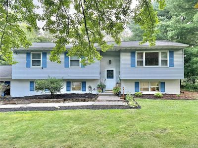 22 Foxwood Drive, House other with 3 bedrooms, 2 bathrooms and null parking in Newburgh NY | Image 2