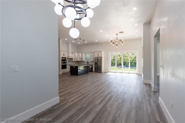 9816 S Orange Blossom Blvd, House other with 3 bedrooms, 2 bathrooms and null parking in Sebring FL | Image 7
