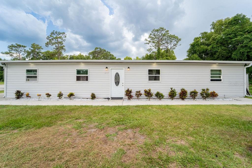 Woodland Cir, Deland, FL 32724