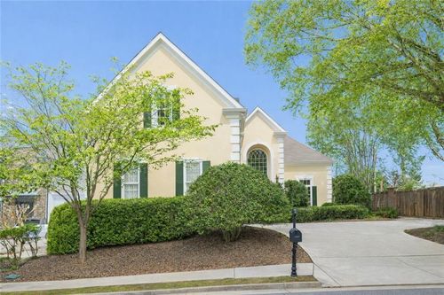 1058 Oakpointe Pl, Dunwoody, GA, 30338-2600 | Card Image