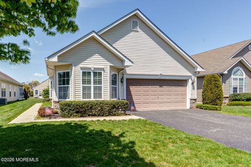 50 Eagle Ridge Cir, Lakewood, NJ, 08701-5825 | Card Image