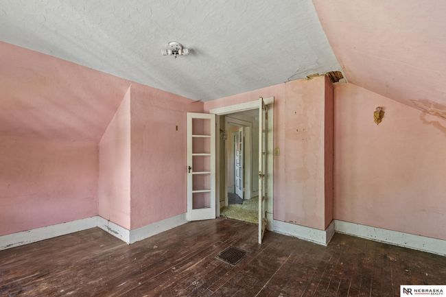 7717 N 39 Th St, House other with 4 bedrooms, 1 bathrooms and 4 parking in Omaha NE | Image 34