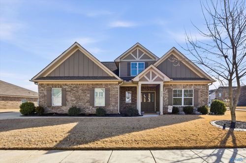 8358 Anslee Way Nw, Huntsville, AL, 35806-1347 | Card Image