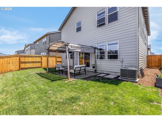 2666 26 Th Loop, House other with 4 bedrooms, 3 bathrooms and 2 parking in Springfield OR | Image 5