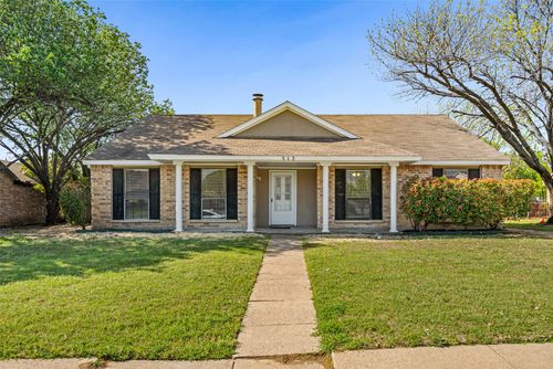 513 Beechwood Dr, Grand Prairie, TX, 75052-6702 | Card Image