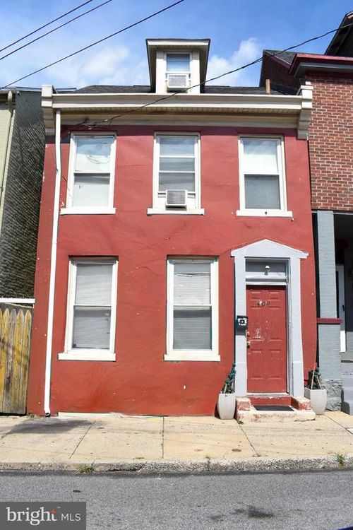 409 E Strawberry St, LANCASTER, PA, 17602-4431 | Card Image