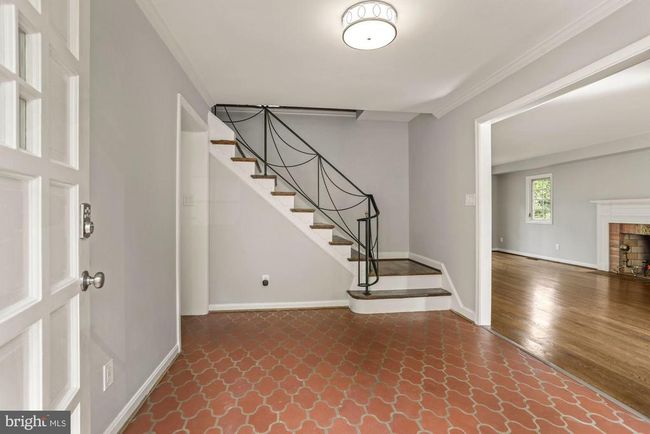 1011 Shipman Ln, House other with 5 bedrooms, 4 bathrooms and null parking in Mclean VA | Image 4
