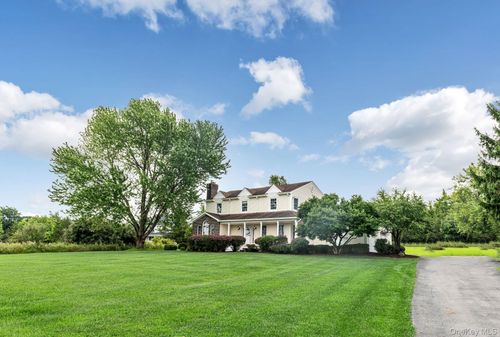 19 Cedar Hill Dr, Warwick, NY, 10990-3044 | Card Image
