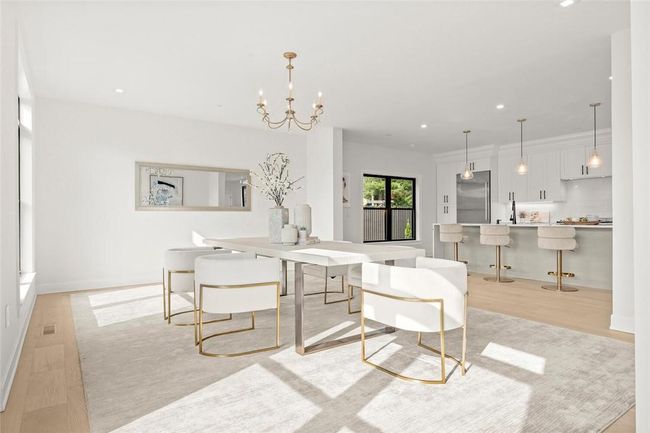 14 White Plains Rd, House other with 4 bedrooms, 4 bathrooms and 3 parking in Bronxville NY | Image 5