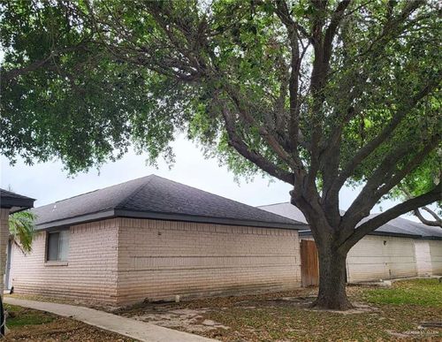 apt-2-709 Robin Ave, McAllen, TX, 78504-1664 | Card Image