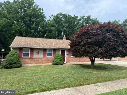 3746 Windsor Dr, BENSALEM, PA, 19020-1331 | Card Image