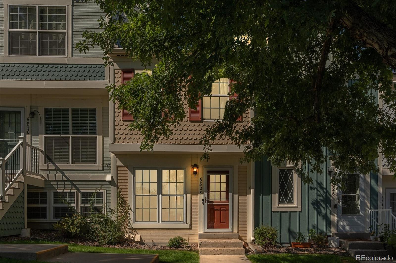 Independence St, Littleton, CO 80128