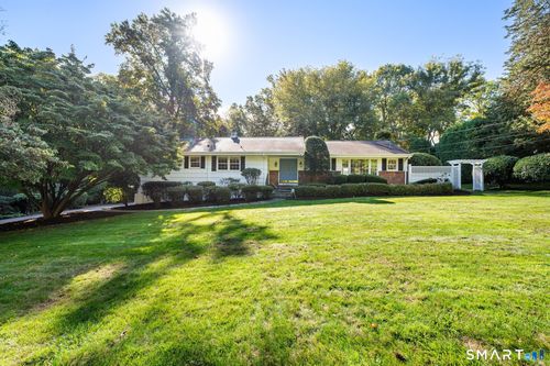 109 Sweet Briar Rd, Stamford, CT, 06905-1513 | Card Image