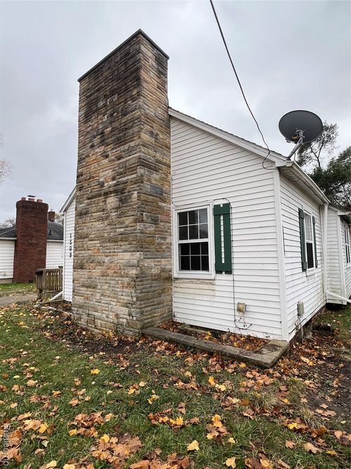 1509 Monroe St, Saginaw, MI, 48602-4873 | Card Image