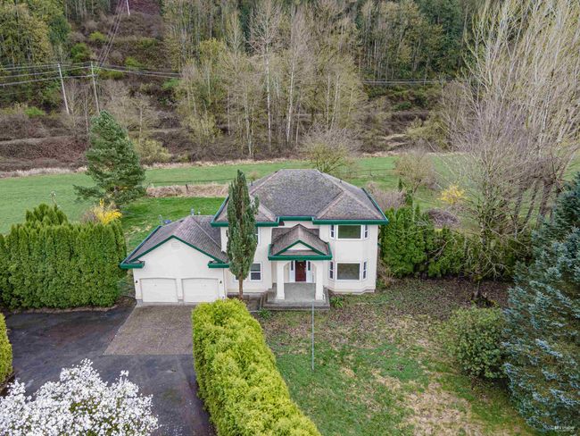 40218 Wells Line Road, House other with 3 bedrooms, 2 bathrooms and 6 parking in Abbotsford BC | Image 1