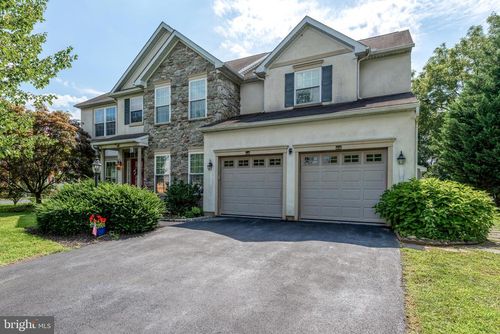 116 N Summit Ave, QUARRYVILLE, PA, 17566-1347 | Card Image