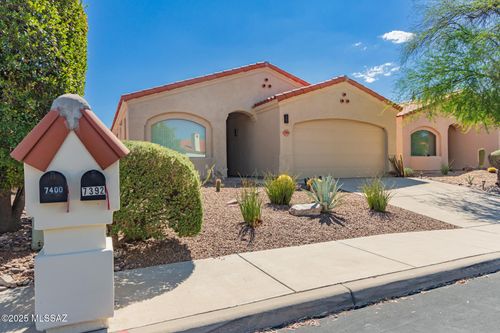 7392 E Vactor Ranch Trail, Tucson, AZ, 85715 | Card Image