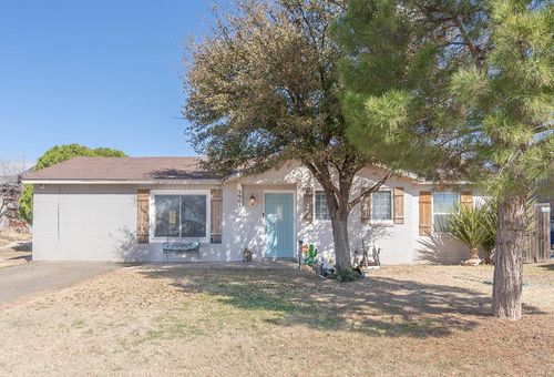 3901 Dixon St, Big Spring, TX, 79720-6918 | Card Image