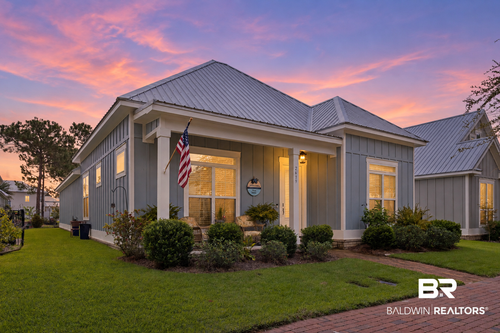 2639 Bienville Ave, Gulf Shores, AL, 36542-4802 | Card Image