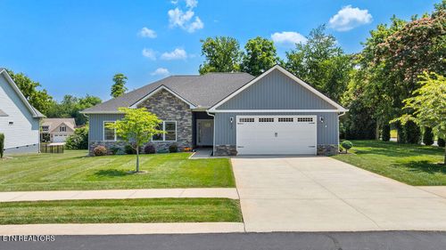 425 Cheeyo Pl, Loudon, TN, 37774-2755 | Card Image