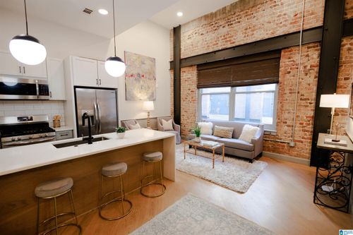 apt-202-2212 Morris Ave, BIRMINGHAM, AL, 35203-4244 | Card Image