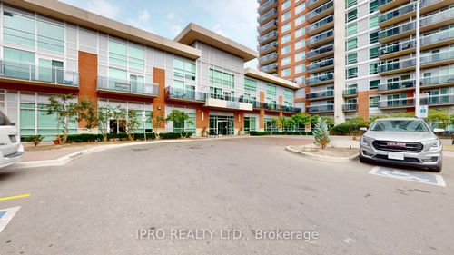 509-215 Queen St W, Brampton, ON, L6Y1M6 | Card Image