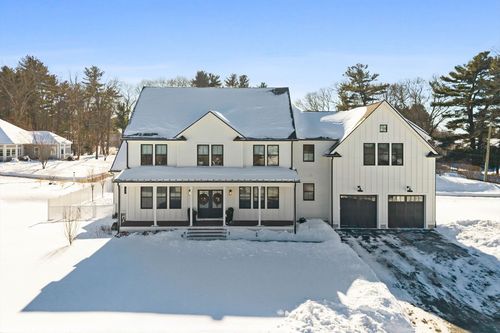 6 Litchfields Way, Walpole, MA, 02081-3792 | Card Image