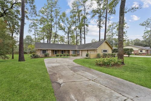 714 Golden Bear Ln, Kingwood, TX, 77339-2910 | Card Image
