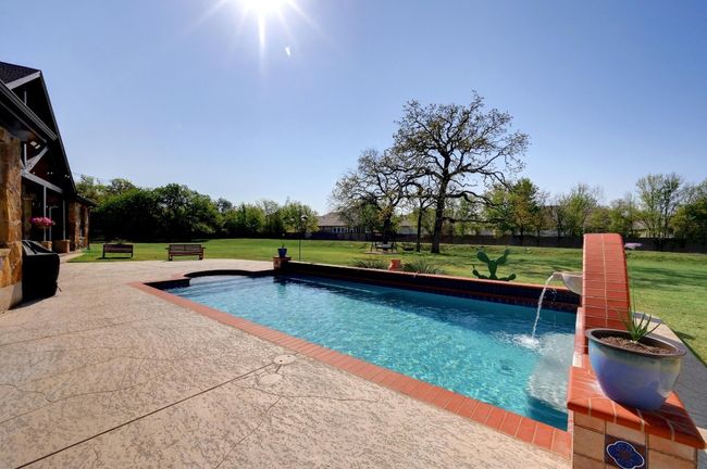 with water feature and gorgeous tile! | Image 33