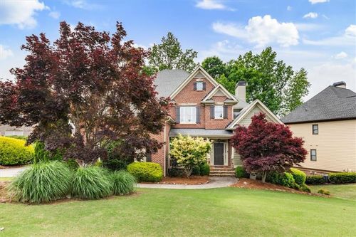 525 Big Bend Trl, Sugar Hill, GA, 30518-8171 | Card Image