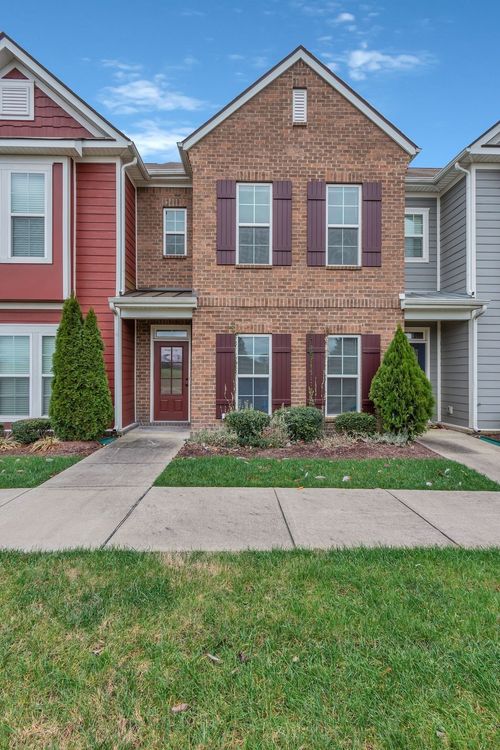 305 Dursley Pvt Ln, Spring Hill, TN, 37174 | Card Image