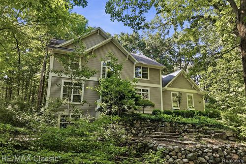 6303 Ridge Hollow Lane, Springfield Charter Township, MI, 48350 | Card Image