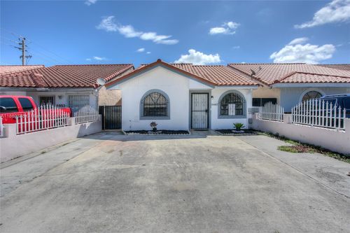 5987 W 21st Ct, Hialeah, FL, 33016-2634 | Card Image