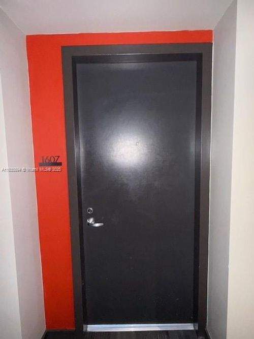 apt-1607-151 Se 1st St, Miami, FL, 33131-1440 | Card Image