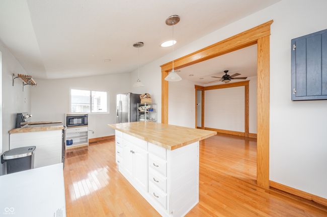 212 S Canal St, House other with 3 bedrooms, 3 bathrooms and null parking in Alexandria IN | Image 13