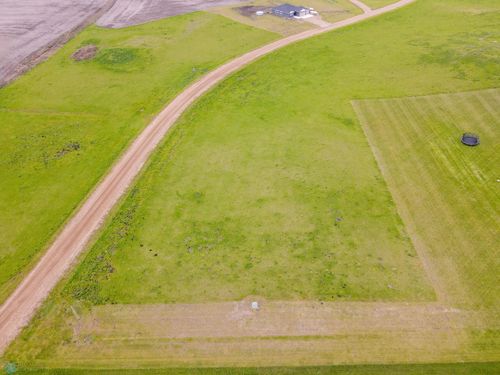 1 Svenningsen 1st Subdivision, Valley City, ND, 58072 | Card Image