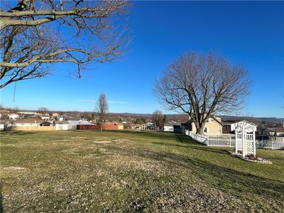 305 Ramsay Court, House other with 3 bedrooms, 1 bathrooms and 1 parking in Mt. Pleasant Boro PA | Image 3