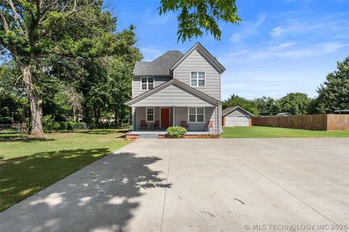 528 Foreman St, Vinita, OK, 74301-1904 | Card Image